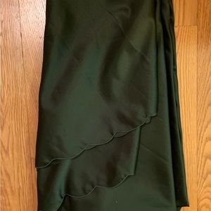 Hard to find.. I have three 90 inch round table clothes.